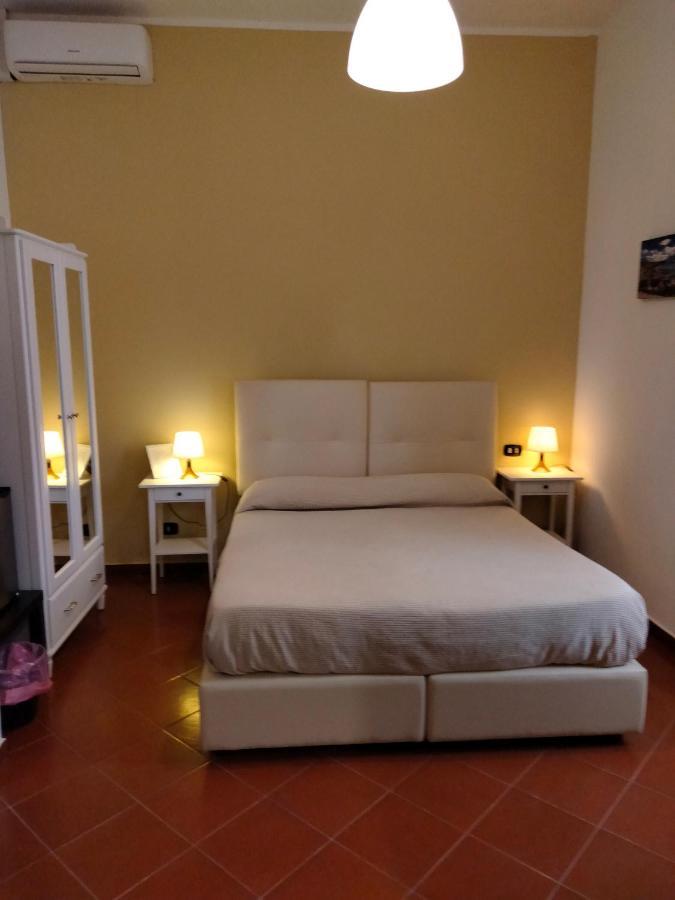 Dante Rooms Naples Luaran gambar