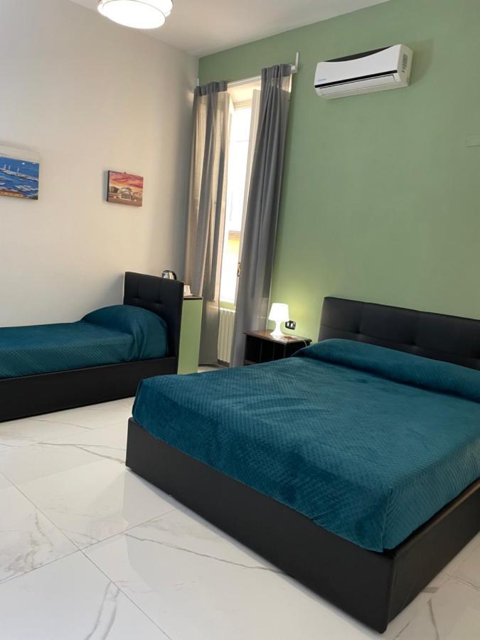 Dante Rooms Naples Luaran gambar