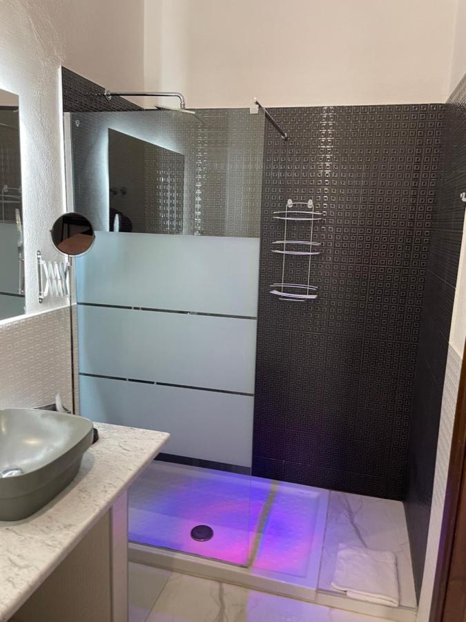 Dante Rooms Naples Luaran gambar