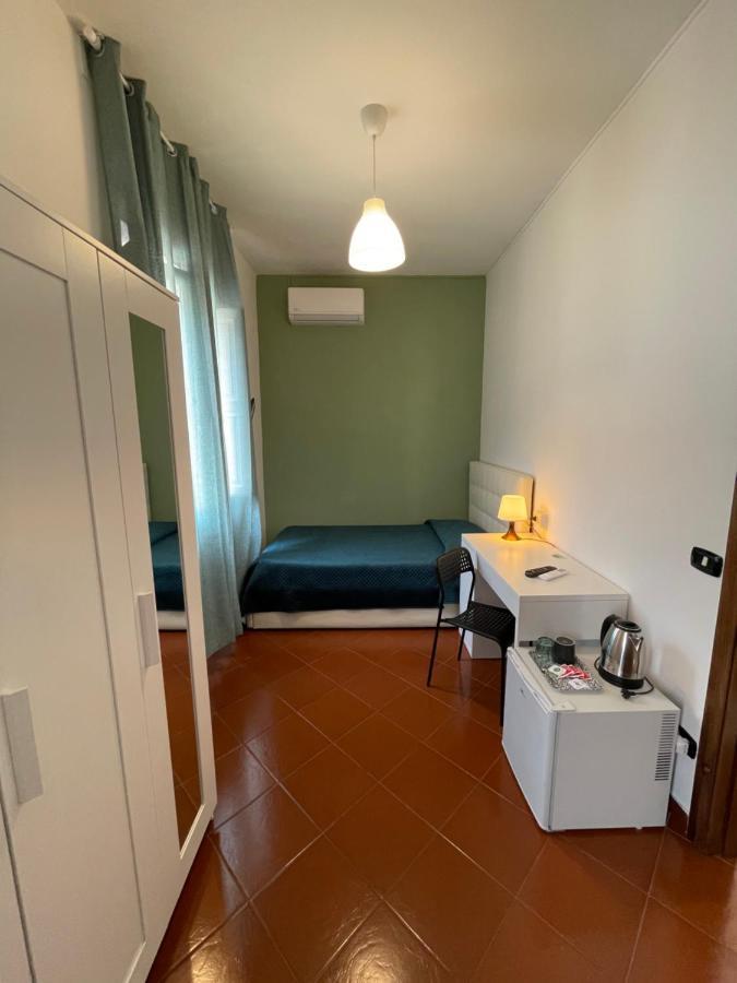 Dante Rooms Naples Luaran gambar